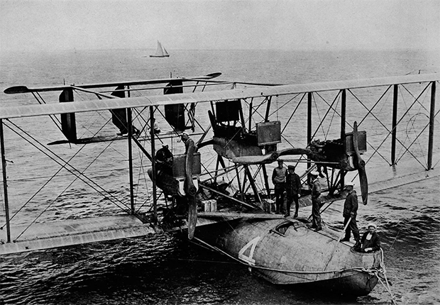 Primer vuelo atlántico curtiss_lisboa_1919